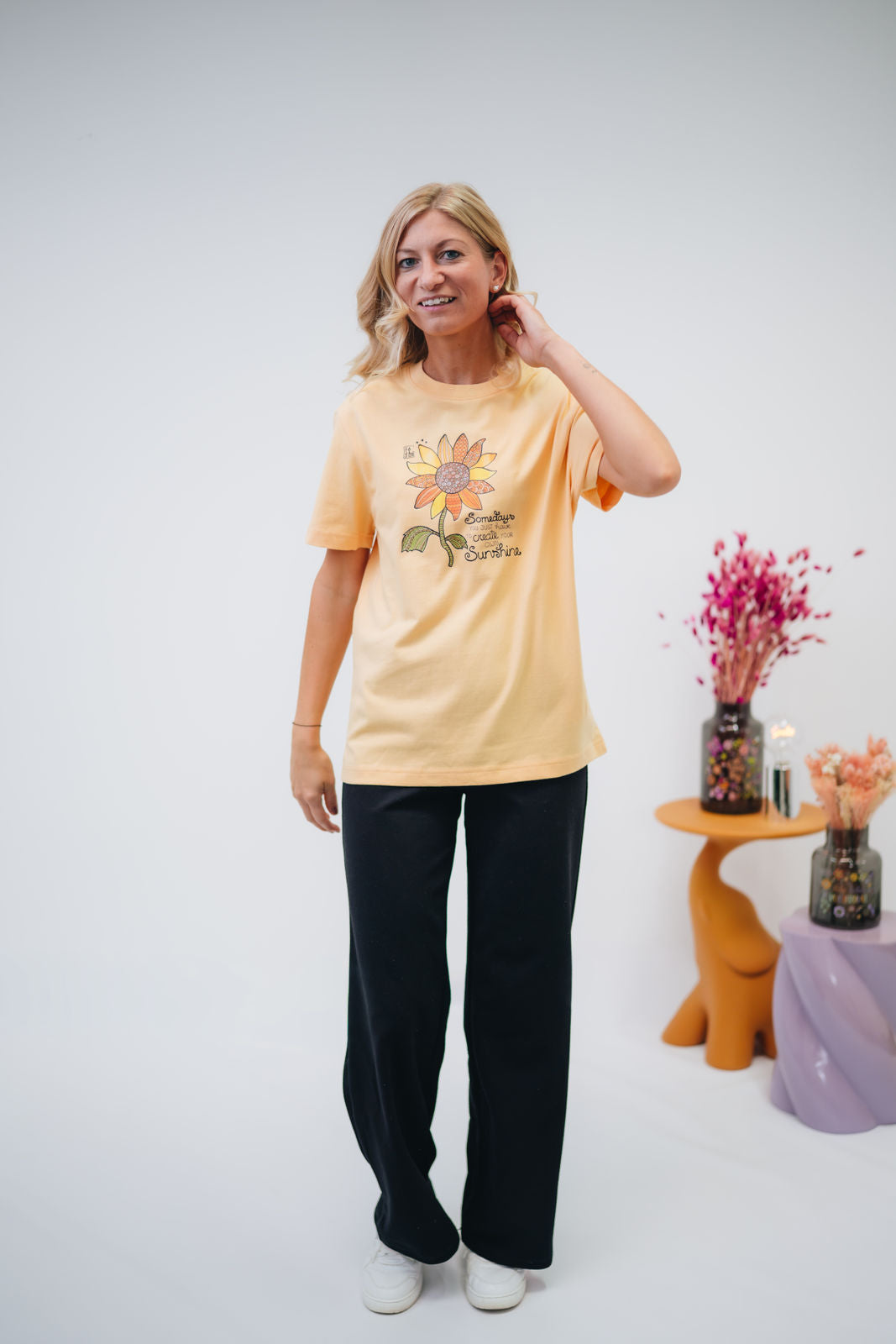 Damen T-Shirt "Create your own Sunshine"
