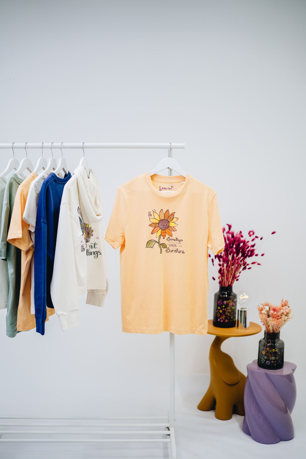 Damen T-Shirt "Create your own Sunshine"