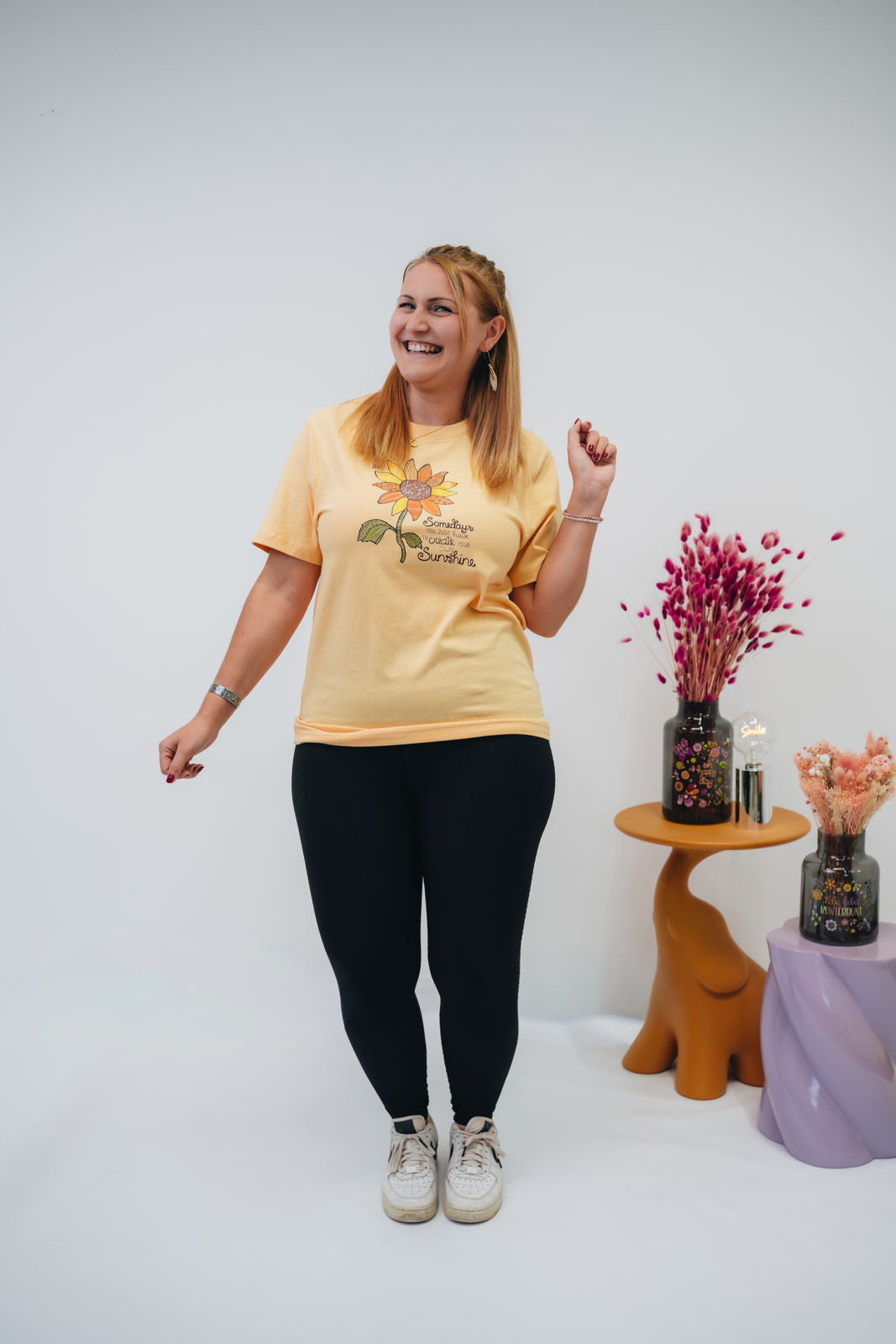 Damen T-Shirt "Create your own Sunshine"