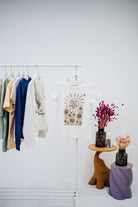 Damen T-Shirt „Chase the sun, follow your soul“