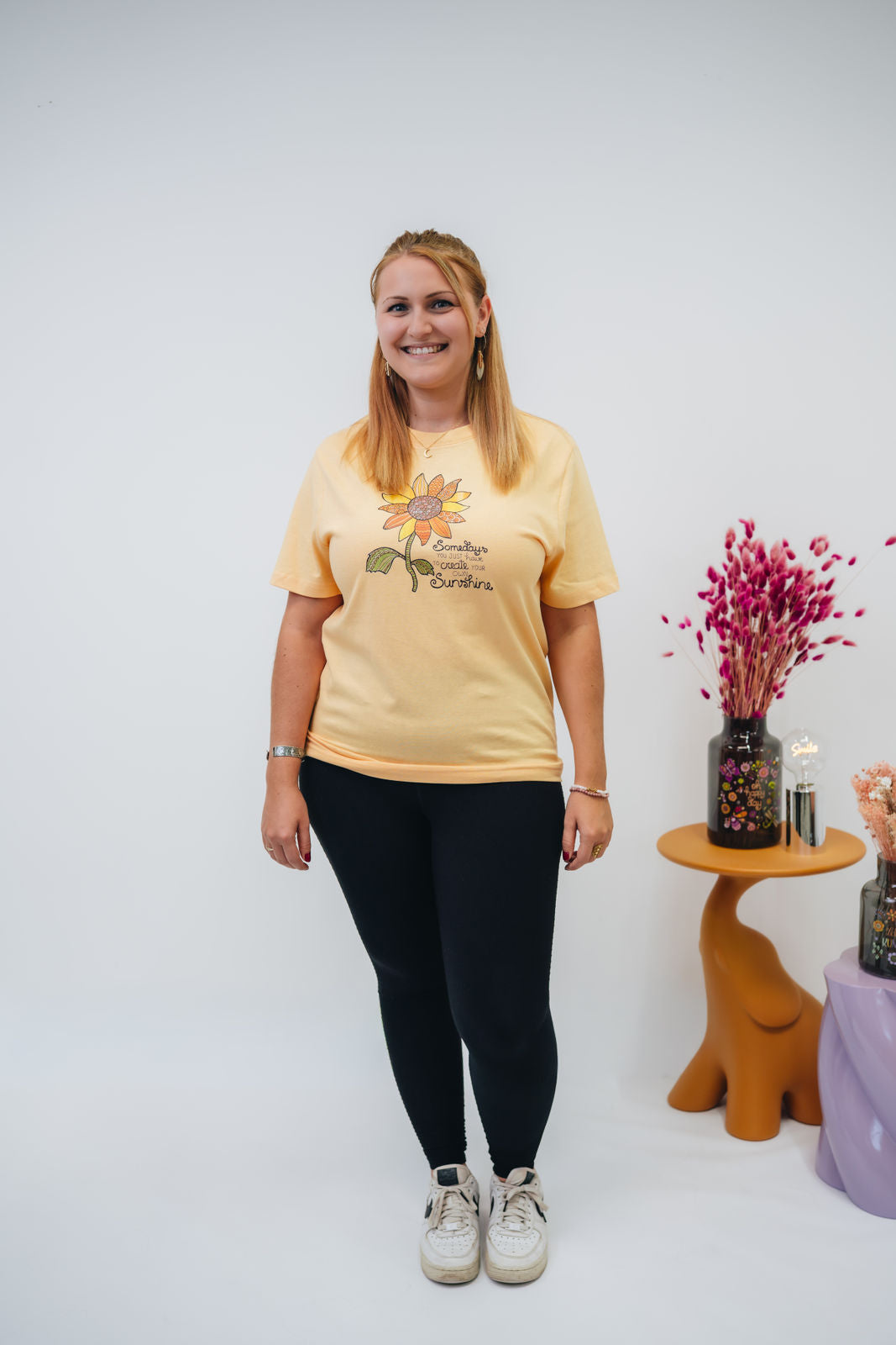 Damen T-Shirt "Create your own Sunshine"