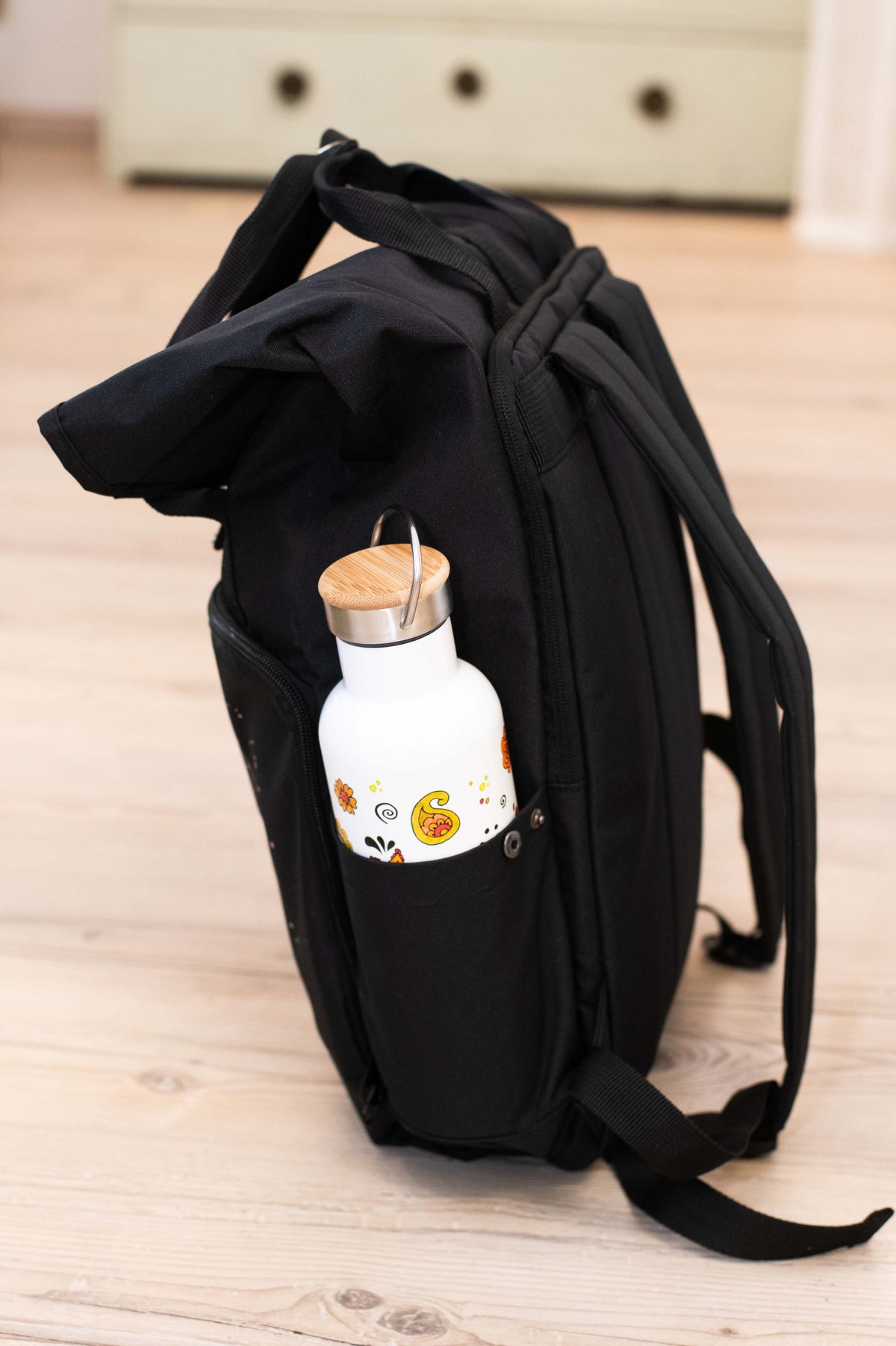 Rucksack groß Black „Bee happy”